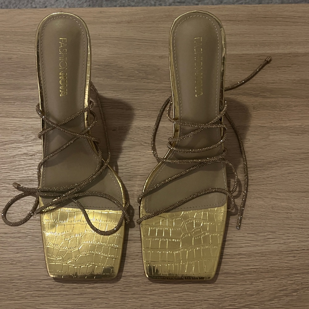 Fashion Nova Metallic Gold Heels